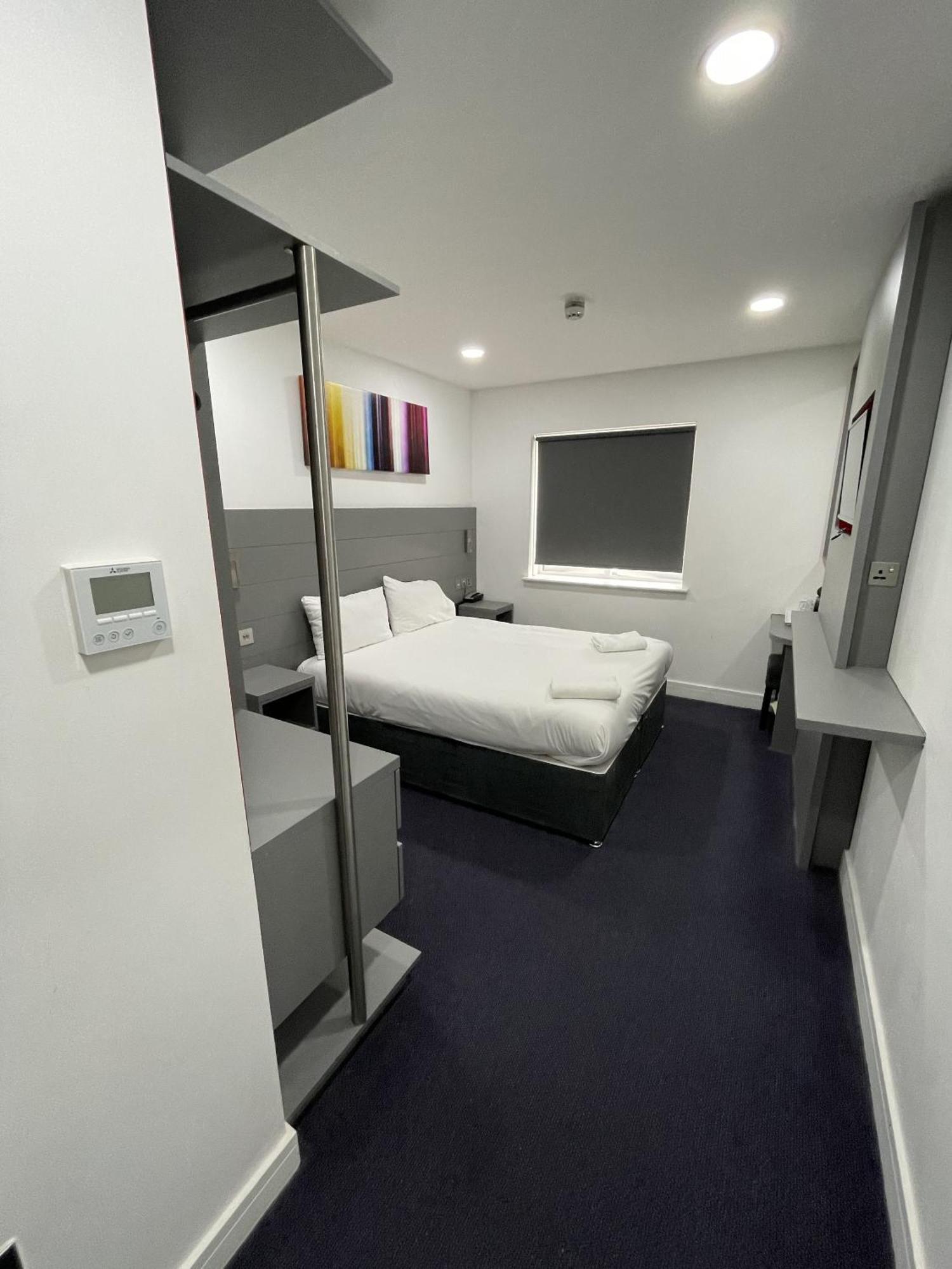 Ilford Hotel Goodmayes Kültér fotó